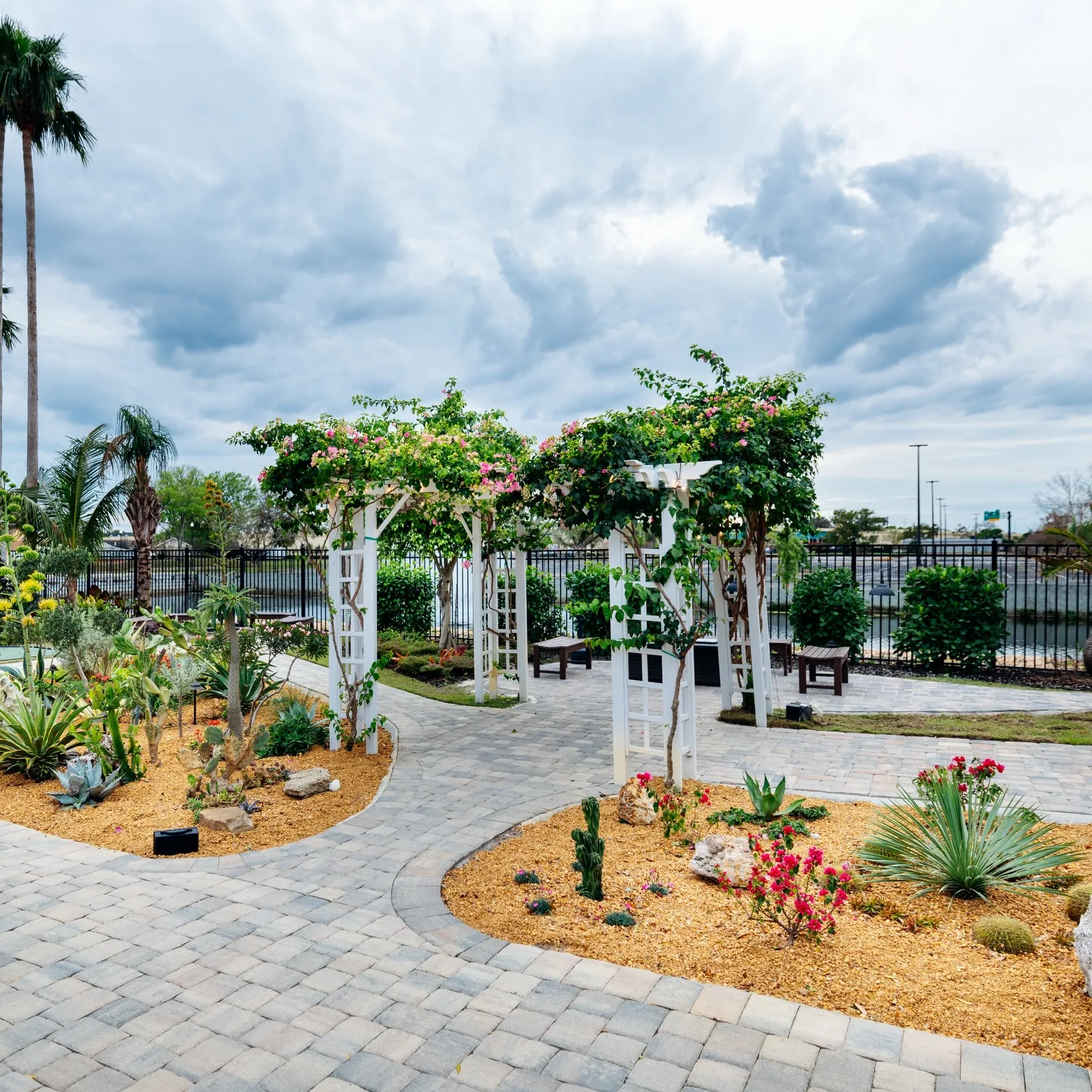 Gardens Trellis for social events Orlando Celebration Gardens - Social Events Gardens Trellis for social events Orlando Celebration Gardens