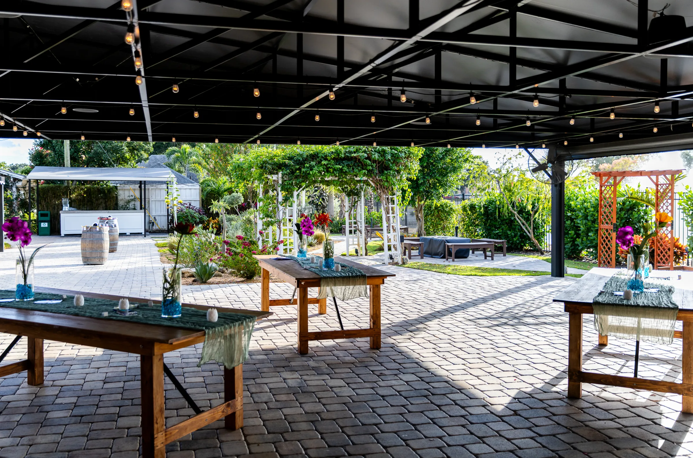 Indoor Outdoor Wedding Reception at Celebration Gardens Orlando 1022