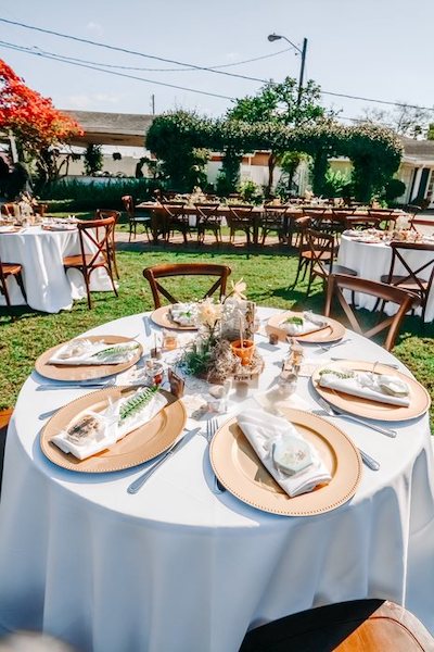 4 Orlando baby shower – Celebration Gardens – Orlando event venue – Bee themed baby shower